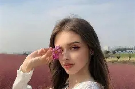 《老师胸乳❌❌❌网站》免费观看